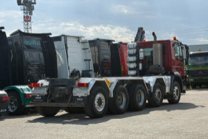 lastwagen_-_trakker_34t45_10x4_chassis__-_iveco_293595.jpg