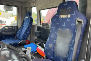 lastwagen_-_trakker_410_4x2_fassi_175-3_-_iveco_286220.jpg