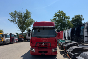 lastwagen_-_wide_26_430_6x2__-_renault_294437.jpg