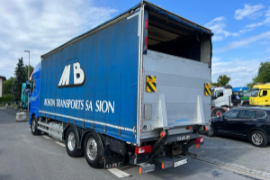 lastwagen_-_xf510_6x2__-_daf_154667.jpg