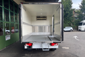 lieferwagen_und_transporter_-_316_cdi_-_mercedes_244372.jpg