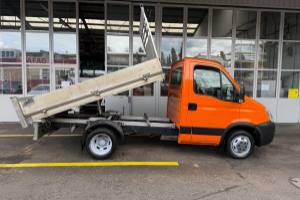 lieferwagen_und_transporter_-_35c17_daily_-_iveco_288385.jpg