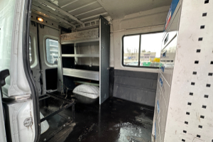 lieferwagen_und_transporter_-_35c18v_daily_servicewagen_sortimo_-_iveco_252539.jpg