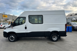 lieferwagen_und_transporter_-_35c18v_daily_servicewagen_sortimo_-_iveco_252547.jpg