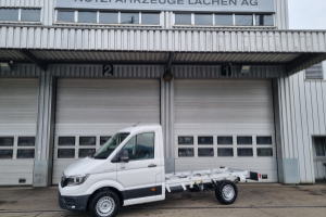 lieferwagen_und_transporter_-_3_180_4x4_automat__3_640mm__-_man_230616.jpg