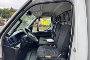 lieferwagen_und_transporter_-_70c21_daily_4x2__-_iveco_251643.jpg