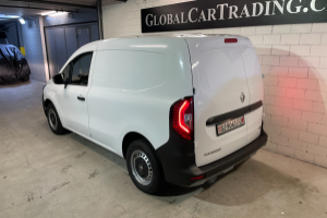 lieferwagen_und_transporter_-__renault_kangoo_van_ev45_open_sesame_22kw_extra__80dc-schnelllader_-_renault_246689.jpg