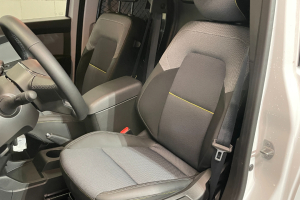 lieferwagen_und_transporter_-__renault_kangoo_van_ev45_open_sesame_22kw_extra__80dc-schnelllader_-_renault_246695.jpg