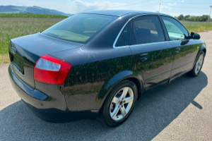 lieferwagen_und_transporter_-_audi_a4_2_5_tdi_quattro_-_audi_300210.jpg