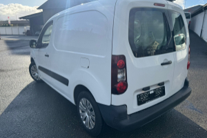 lieferwagen_und_transporter_-_berlingo_1_6hdi_komfort_-_citroen_208826.jpg