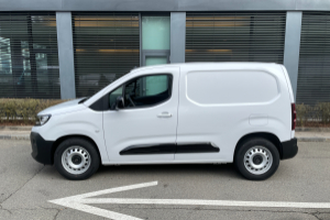 lieferwagen_und_transporter_-_combo-e_50_kwh_cargo_-_opel_246635.jpg
