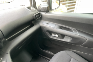 lieferwagen_und_transporter_-_combo-e_50_kwh_cargo_-_opel_246651.jpg