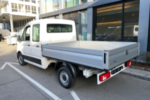 lieferwagen_und_transporter_-_crafter_35_2_0_bitdi_pritsche_4x4_doppelkabine_4motion_rs3640_-_vw_203905.jpg