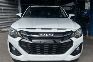 lieferwagen_und_transporter_-_d-max_2_2_crew_evolution_at_-_isuzu_302134.jpg
