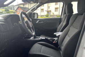lieferwagen_und_transporter_-_d-max_2_2_crew_evolution_at_-_isuzu_302139.jpg