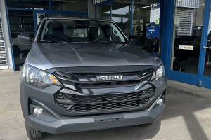 lieferwagen_und_transporter_-_d-max_2_2_single_b-strong_at_-_isuzu_302104.jpg