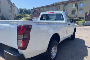 lieferwagen_und_transporter_-_d-max_n60_b_single_automat_-_isuzu_245312.jpg