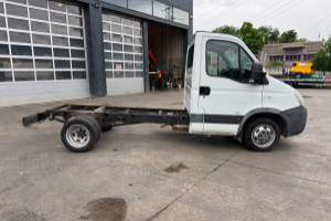 lieferwagen_und_transporter_-_daily_35c12__-_iveco_295347.jpg
