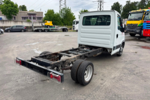 lieferwagen_und_transporter_-_daily_35c12__-_iveco_295348.jpg
