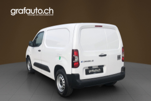 lieferwagen_und_transporter_-_e-doblo_kaw__l1_50_kwh_easy_pro_-_fiat_216330.jpg