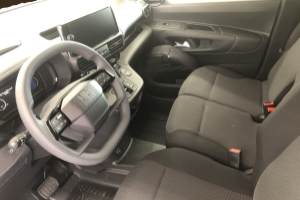 lieferwagen_und_transporter_-_e-doblo_kaw__l1_50_kwh_easy_pro_-_fiat_242188.jpg
