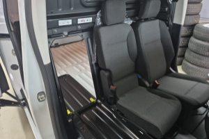 lieferwagen_und_transporter_-_e-doblo_kaw__l1_50_kwh_easy_pro_-_fiat_256840.jpg