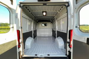 lieferwagen_und_transporter_-_e-ducato_l2h2_-_fiat_116172.jpg