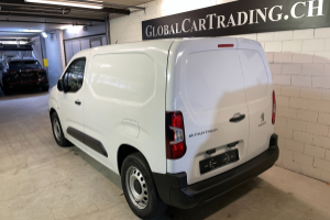 lieferwagen_und_transporter_-_e-partner_50kwh_standard_-_peugeot_246621.jpg