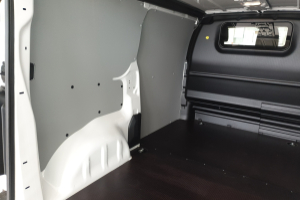 lieferwagen_und_transporter_-_e-scudo_75kwh_l2_verglast_swiss_-_fiat_153469.jpg