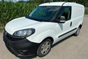 lieferwagen_und_transporter_-_fiat_dobl___1_3_multijet_cargo_swiss_-_fiat_300464.jpg
