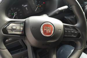 lieferwagen_und_transporter_-_fiat_ducato_295_35_kaw__4035_h2_verglast_2_2_swiss_-_fiat_146135.jpg