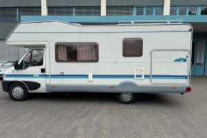 lieferwagen_und_transporter_-_fiat_wohnmobil_alkowen_-_fiat_255800.jpg