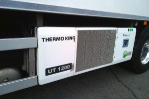 lieferwagen_und_transporter_-_fm_460_8x2_-_volvo_294361.jpg