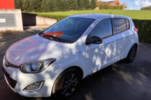lieferwagen_und_transporter_-_hyundai_i20_1_2_go_-_hyundai_308019.jpg