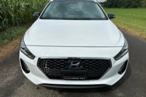 lieferwagen_und_transporter_-_hyundai_i30_1_6_crdi_launch_plus_-_hyundai_301220.jpg