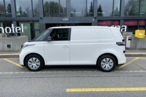 lieferwagen_und_transporter_-_id__buzz_cargo_-_vw_246234.jpg