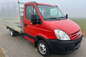 lieferwagen_und_transporter_-_iveco_35_c_12_d_gcba67a1b1_-_iveco_300514.jpg