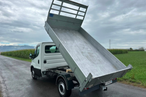 lieferwagen_und_transporter_-_iveco_35_s_15_-_iveco_308338.jpg