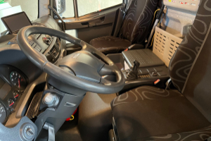 lieferwagen_und_transporter_-_iveco_ml_100_e22_-_iveco_220614.jpg