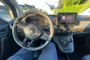 lieferwagen_und_transporter_-_kangoo_van_1_3tce_open_sesame_130pf_extra_-_renault_205868.jpg
