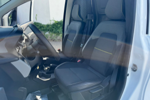 lieferwagen_und_transporter_-_kangoo_van_1_3tce_standart_100pf_-_renault_205883.jpg