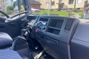 lieferwagen_und_transporter_-_m21_tt_f_fixe_bruecke_1300kg_nutzlast_-_isuzu_245278.jpg