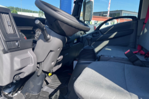 lieferwagen_und_transporter_-_m27_e_generation_2__kipper_titan__-_isuzu_245356.jpg