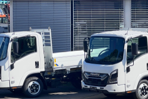 lieferwagen_und_transporter_-_m27_e_generation_2__kipper_titan__-_isuzu_245373.jpg