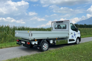 lieferwagen_und_transporter_-_master_e-tech_-_renault_249927.jpg