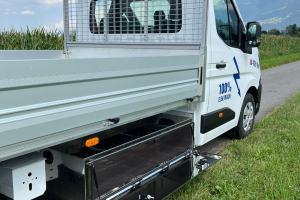 lieferwagen_und_transporter_-_master_e-tech_-_renault_249928.jpg