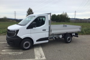 lieferwagen_und_transporter_-_master_l2_h1_2_0_blue_dci150___euro_6__feste_alubruecke_-_renault_307883.jpg