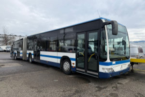 lieferwagen_und_transporter_-_mercedes-benz_o_530_g_-_mercedes_300586.jpg
