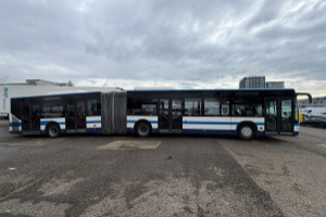 lieferwagen_und_transporter_-_mercedes-benz_o_530_g_-_mercedes_300587.jpg