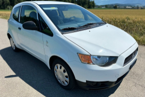 lieferwagen_und_transporter_-_mitsubishi_colt_1_1_12v_super_jubile_-_mitsubishi_255553.jpg